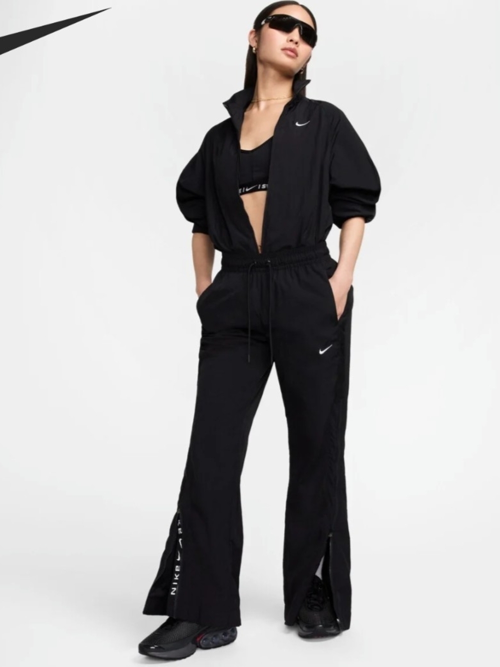 Nike Womens Sportswear Collection Pants w Side Zips, Water Repellent,Mesh Lining